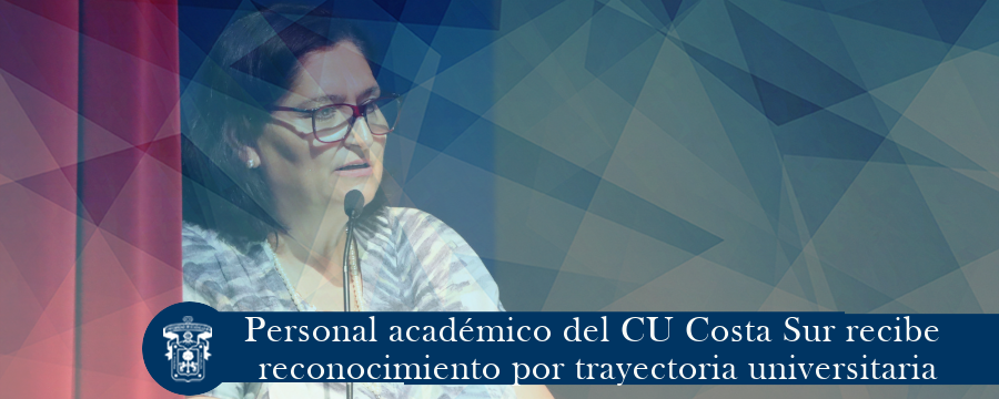 Personal académico del CU Costa Sur recibe reconocimiento por trayectoria universitaria