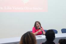 La Dra. Oliver impartió conferencia sobre la historia, la grana y el arte en Autlán