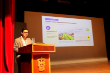 El Aula Magna CCJAM del Centro Universitario de la Costa Sur albergó la Cátedra Inaugural 2026-B de la Licenciatura en Administración