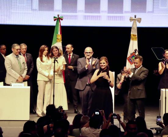 Realizan toma de protesta de la Mtra. Karla Planter Pérez, la primera Rectora General de la UdeG para el periodo 2025-2031