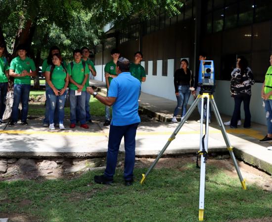 CUCostaSur Realiza Jornada de Puertas Abiertas para Estudiantes de Preparatoria