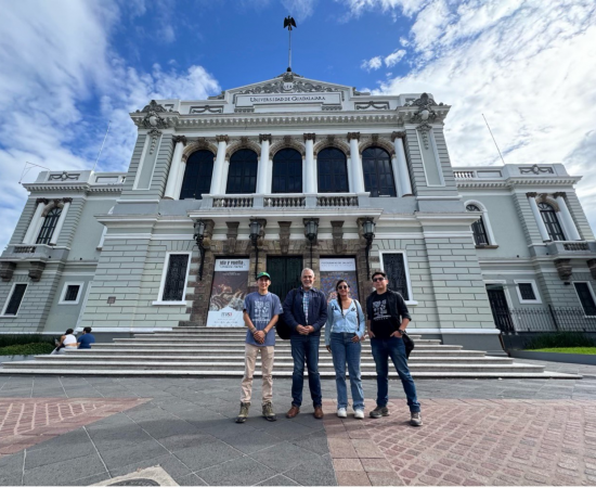 Estudiantes ecuatorianos realizan estancia académica internacional en el Centro Universitario de la Costa Sur