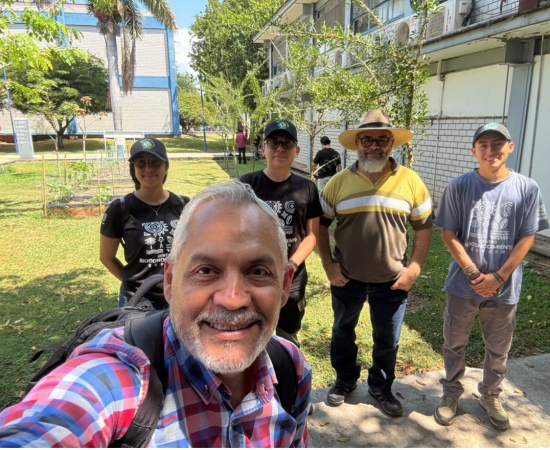 Estudiantes ecuatorianos realizan estancia académica internacional en el Centro Universitario de la Costa Sur
