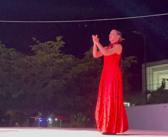 Armonía entre cuerpos y cuerdas’ llena de arte y emoción la plaza principal de Melaque en el marco de la 31ª Semana Cultural Universitaria del CU del Costa Sur