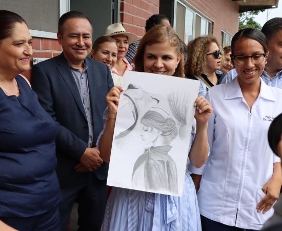 Rectora general visita la Sede Anonas del CUCostaSur en Autlán