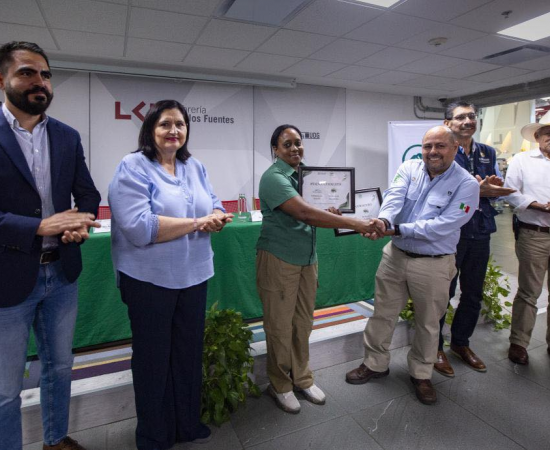 Firman hermanamiento representantes de reservas de la Biósfera Sierra de Manantlán y Sierra del Rosario