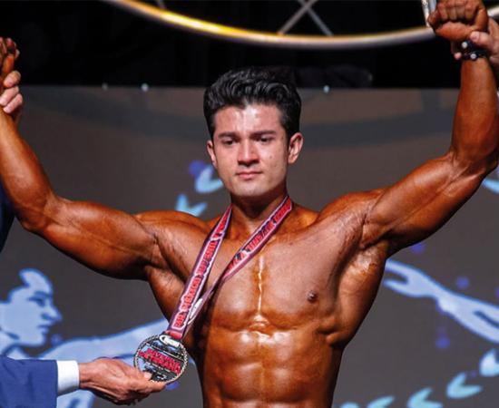 Estudiante del CUCostaSur representará a México en torneo de fisicoculturismo