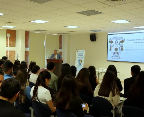 CUCostaSur inaugura su Primer Foro de Trabajos de Divulgación “Impulsando la investigación temprana”