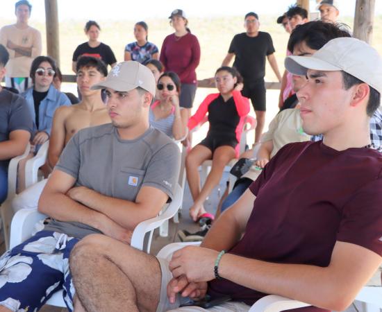 Estudiantes del CUCostaSur viven experiencia de conservación en el Campamento Tortuguero La Gloria