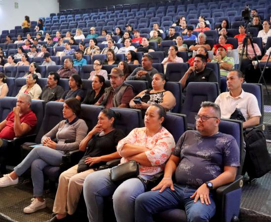 CUCostaSur fortalece el vínculo con familias de estudiantes de nuevo ingreso