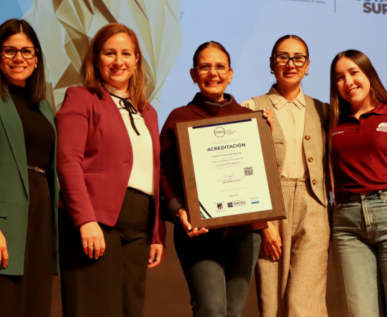 CUCostaSur celebra el Día de las y los Nutriólogos con Cátedra Inaugural y entrega de acreditación a la Licenciatura en Nutrición