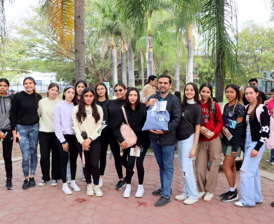 Como parte de su formación integral y del acompañamiento a la comunidad estudiantil de nuevo ingreso