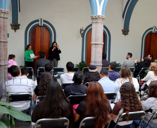 Inauguran exposición fotográfica “Pájaros que lloran” en la Casa Universitaria del CUCostaSur