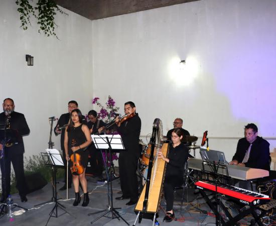 Recital “Música con Alma, Vida y Corazón” reúne a egresados de Artes en Casa Universitaria