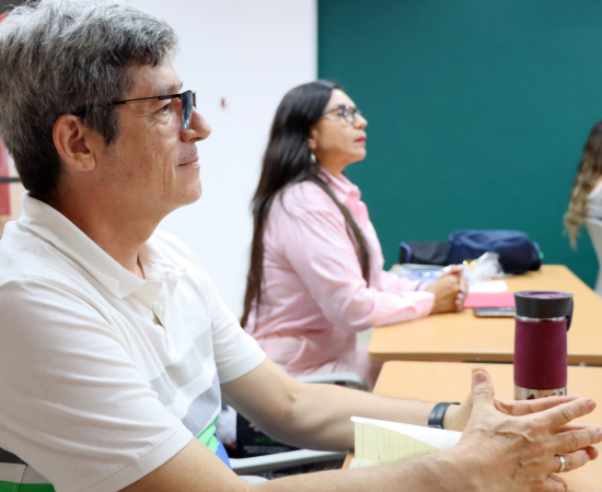 Conmemoran 25 aniversario de Radio Universidad Autlán con taller de periodismo social