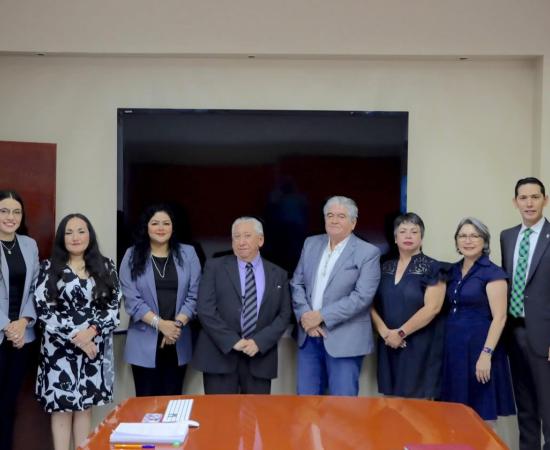 CUCostaSur fortalece la calidad educativa con proceso de acreditación de la Licenciatura en Abogado 
