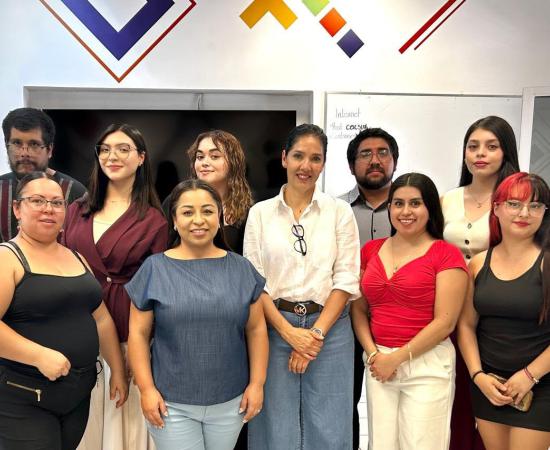 Alumnos de Turismo exponen iniciativas empresariales en el Centro Universitario de la Costa Sur