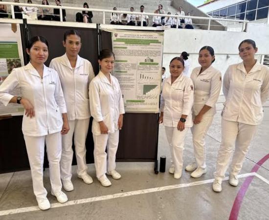 Investigación estudiantil fortalece la formación en salud y nutrición en CU Costa Sur 