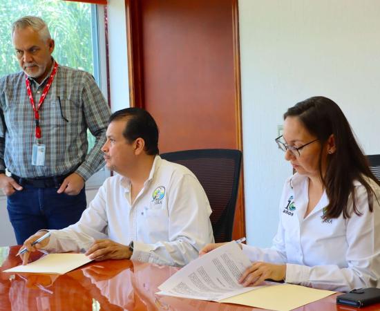 CUCostaSur y JIRA firman convenio para prácticas profesionales