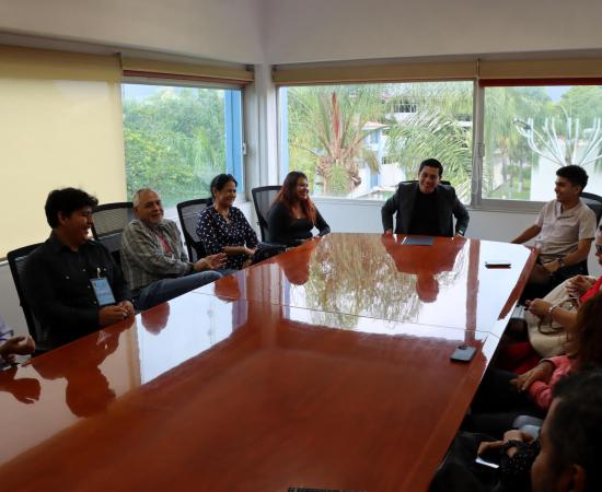 CUCostaSur da bienvenida a estudiantes para el Verano Delfín 2026