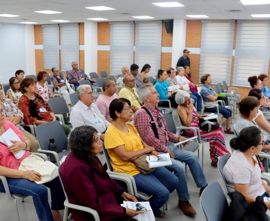 Prevenir una caída es conservar la independencia”: SUAM CUCostaSur realiza charla sobre bienestar del adulto mayor