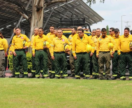 Enrique Jardel Peláez, Investigador del CUCostaSur, reconocido a nombre de quienes investigan el manejo del fuego