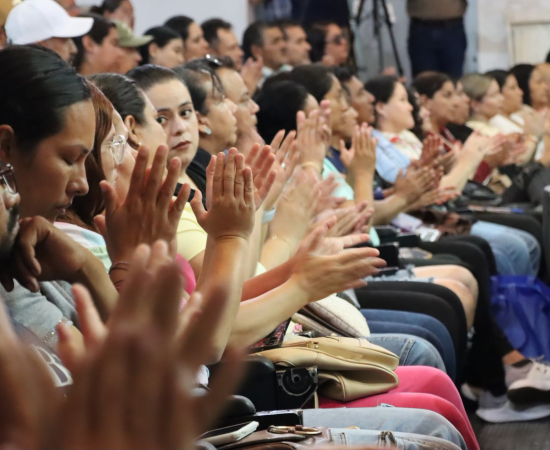 CUCostaSur fortalece el vínculo con padres de familia de estudiantes de primer semestre