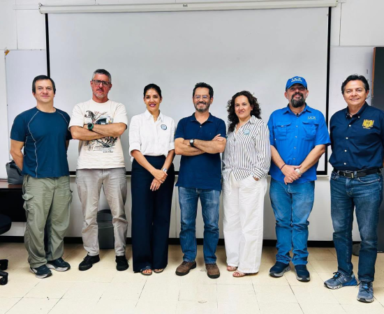 Docentes de Turismo del CUCostaSur fortalecen su formación académica en Costa Rica 