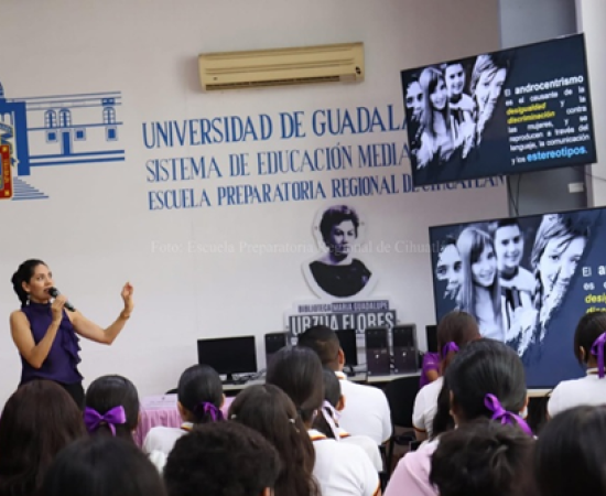 Conferencia en Preparatoria Regional de Cihuatlán “Derecho a la igualdad de género”