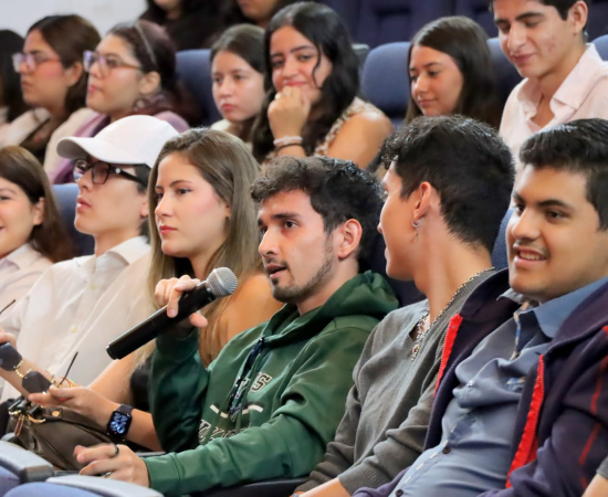 CUCostaSur explora los nuevos retos del turismo ante el avance de la inteligencia artificial