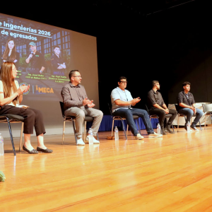 Egresados de Ingeniería Mecatrónica comparten su experiencia con las nuevas generaciones